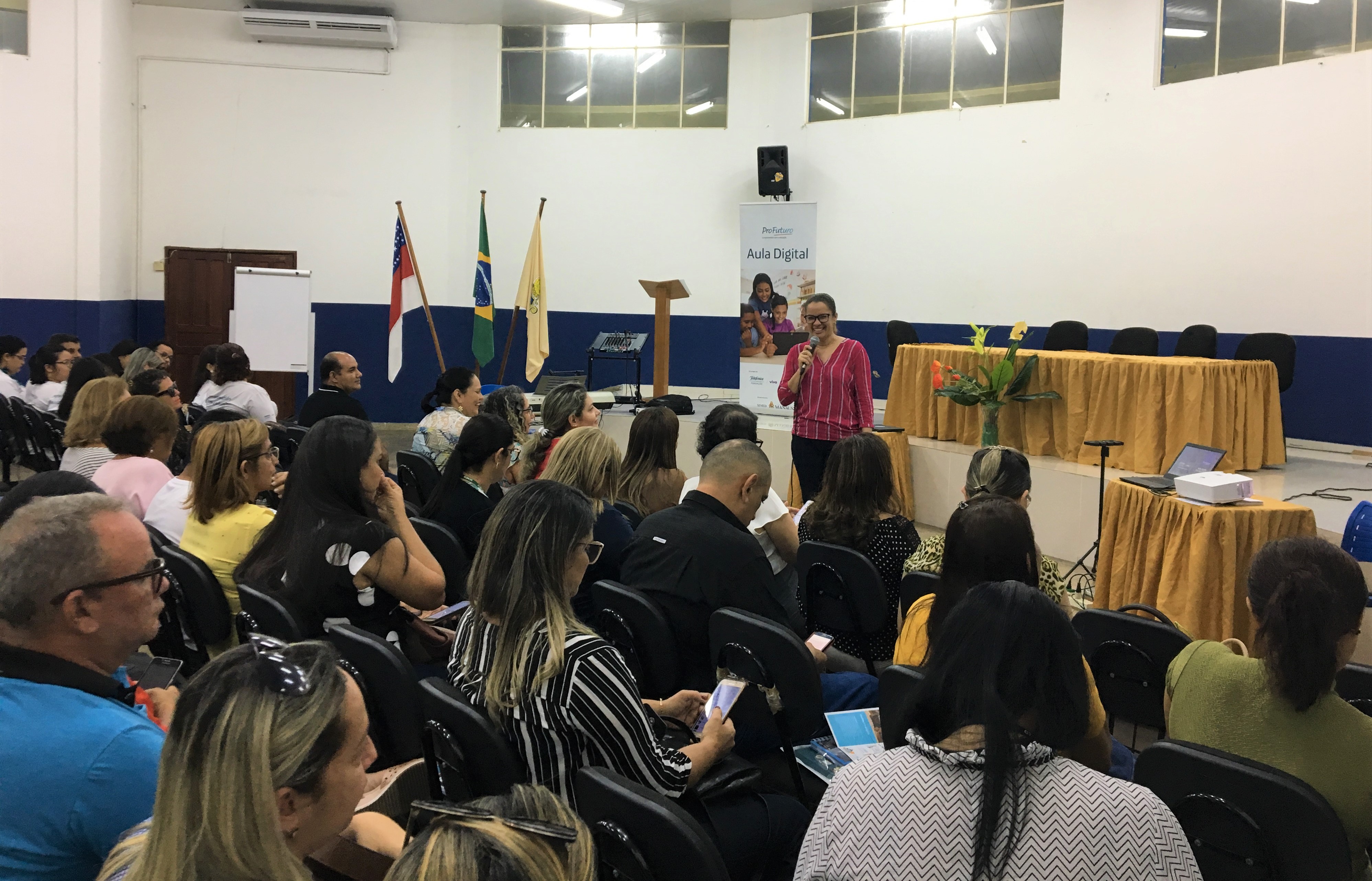 No momento você está vendo ‘Aula Digital’ chega a novas escolas de Manaus